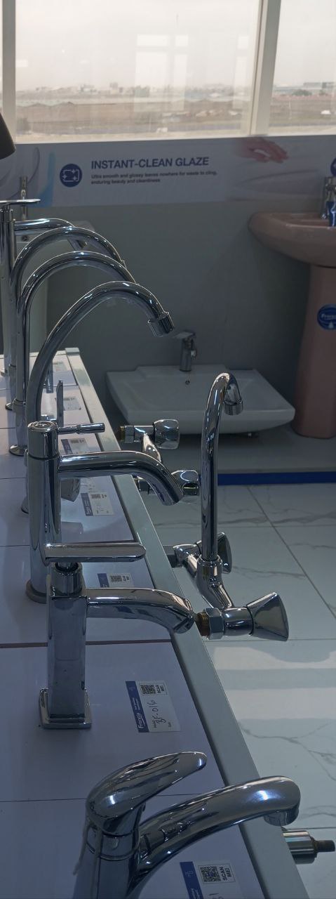 Orbit Long Body Bib Tap