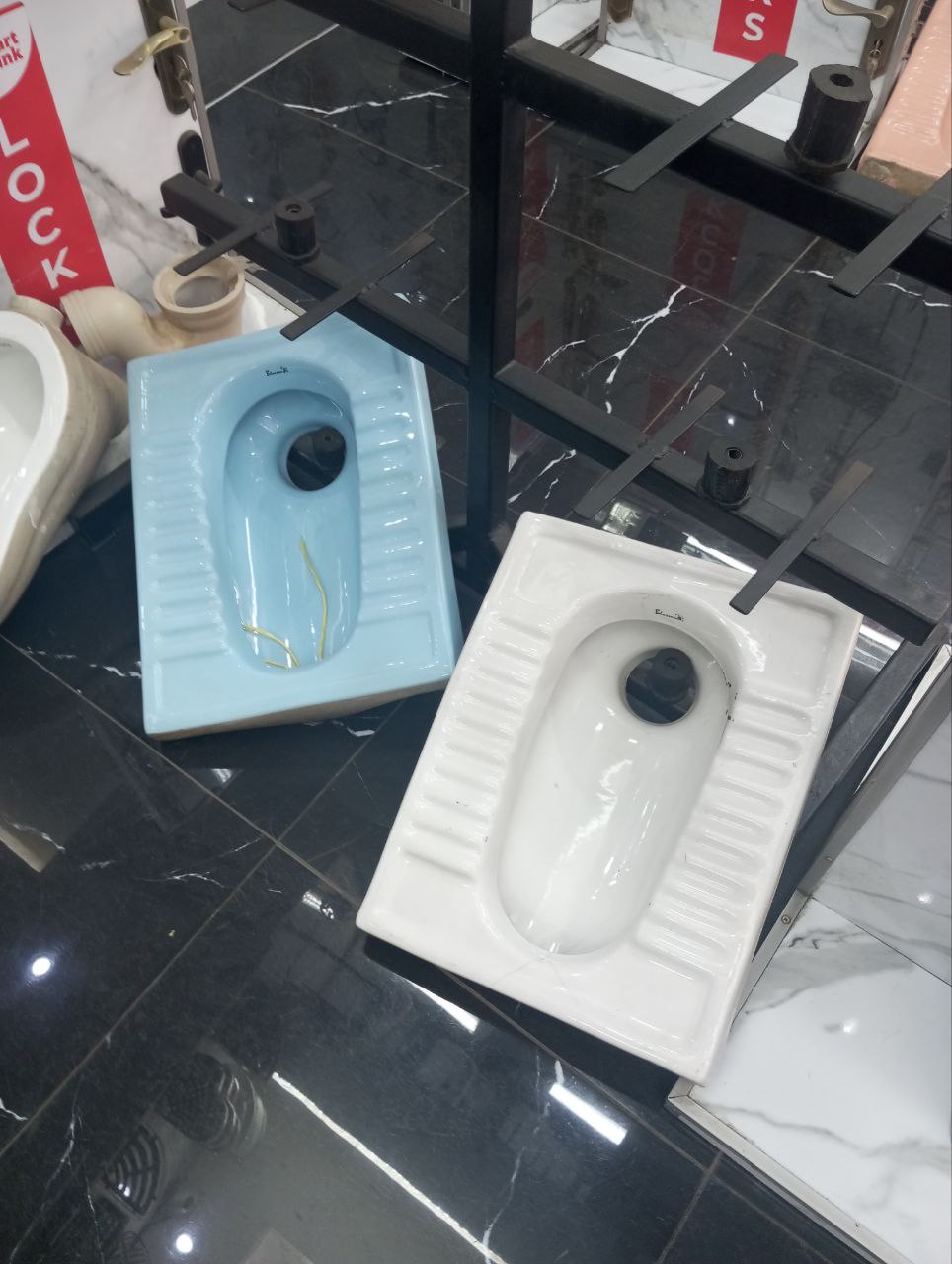 Ceramic Step Side Toilet